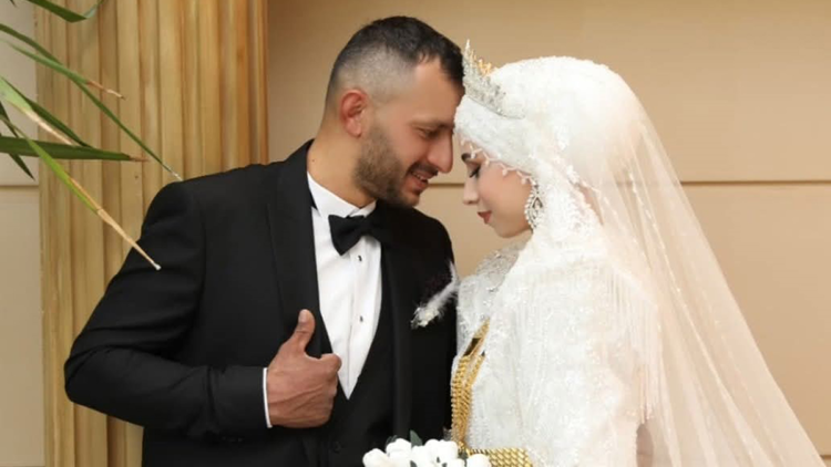 Düğün günü ölü bulundular