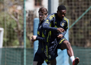 Fenerbahçe, RAMS Başakşehir FK maçının hazırlıklarını sürdürdü