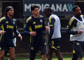 Fenerbahçe'de Başakşehir FK maçı hazırlıkları sürdü, Alvarez takımla çalıştı