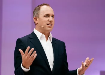 Bret Taylor’ın Sierra’sı, YC destekli yapay zeka girişimi Fragment’i satın aldı