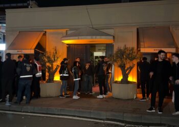 İstanbul'da 'uyuşturucu' soruşturması;  17 gözaltı