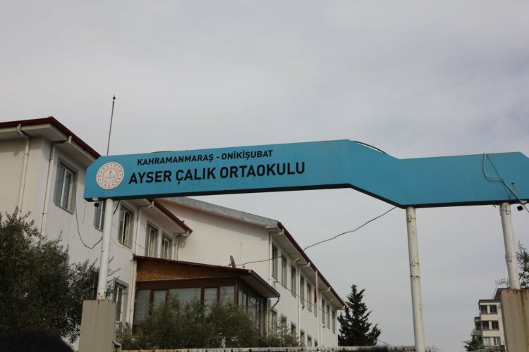 Şiddet bir anda ortaya çıkmıyor; çoğu zaman göz göre göre geliyor