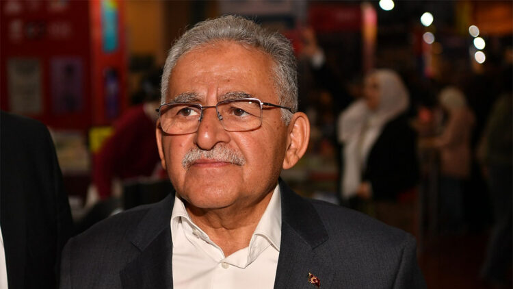 Kayseri'yi geleceğe taşımak için çabalarımızı sürdürüyoruz