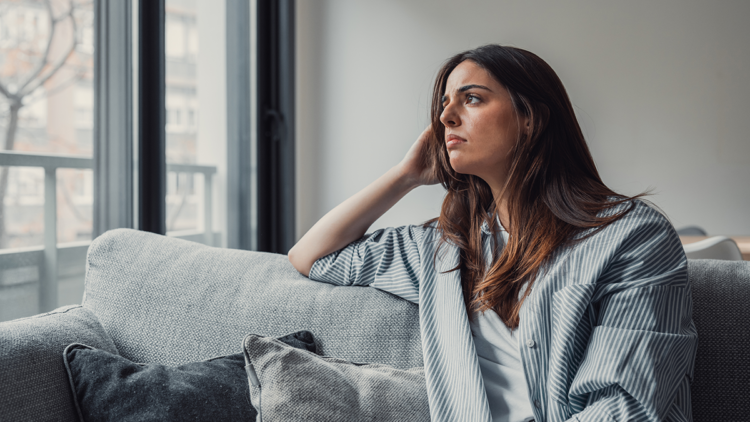 Kadınlarda overthinking (aşırı düşünme) neden daha yaygın?