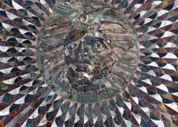 Kışın üzeri kapatılan Medusa mozaiği ziyarete açıldı