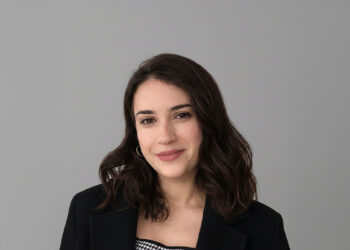 Aşırı koruyuculuk çocukların kaygı düzeyini artırabilir