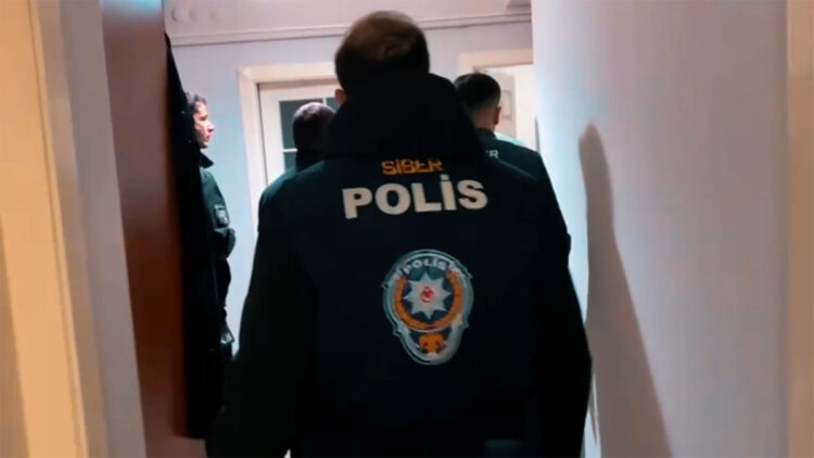 Vatandaşlardan Türk polisine binlerce teşekkür mektubu