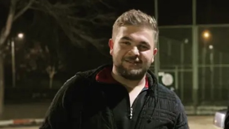 Park edip uyudukları otomobilin arka koltuğunda ölü bulundu