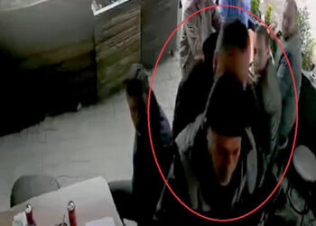 Restoranda nefes borusuna yiyecek kaçan kişiyi, Heimlich manevrasıyla kurtardı