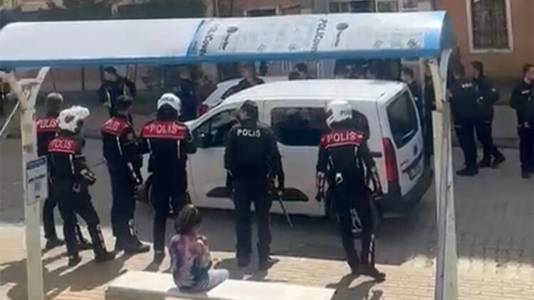 Sitede aidat kavgası; 4 yaralı