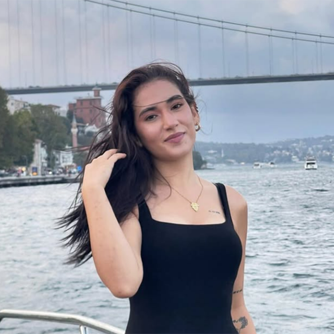 Sahneyle büyüyen bir yetenek: Cansu Adıyaman anlatıyor
