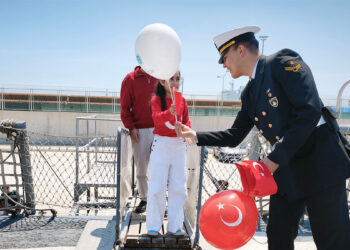 TCG Gökçeada, 23 Nisan'da Mersin'de ziyarete açıldı