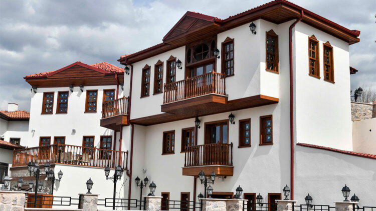 Ankara Kalesi’nde tarih, lezzet ve yaşam dolu proje