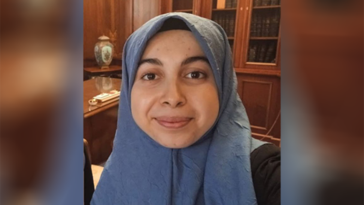 Yol kenarında yürürken otomobilin çarptığı Zehra öldü, sürücü kaçtı