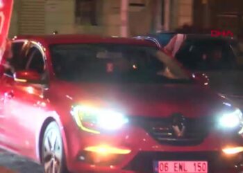 A Milli Takım'ın Dünya Kupası’na katılması Bursa'da kutlandı