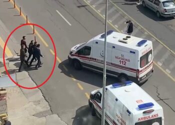 Boşanma davası süren çiftin yakınları arasında kavga: 1’i ağır, 3 yaralı