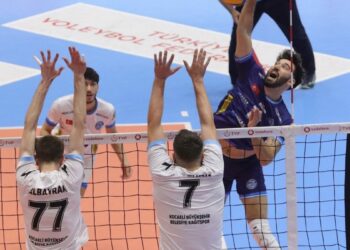 Arkas Spor - Kocaeli Büyükşehir Belediye Kağıtspor: 3-1
