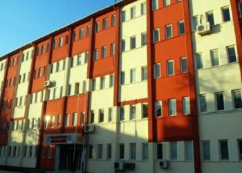 Manisa'da fuhuş operasyonu; 1 tutuklama