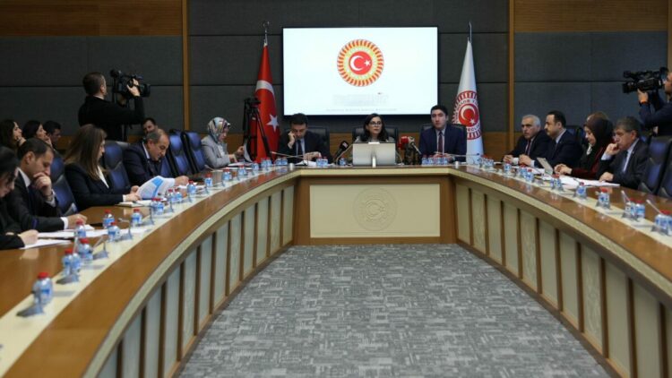 Komisyon Başkanı Durgut: Çocukların işlediği suçların yüzde 93,7'si adli nitelikte