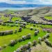 Tunceli'de badem ağaçları çiçek açtı; manzara dron ile görüntülendi