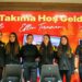 Göztepe'de genç voleybolculardan imza