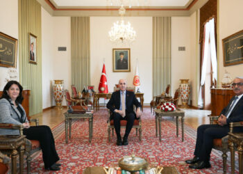 TBMM Başkanı Kurtulmuş, DEM Parti'li Buldan ve Sancar'ı kabul etti