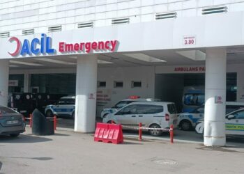 Kırıkkale’de yapan kadın ile erkek arkadaşı, akrabalarının bıçaklı saldırısında yaralandı