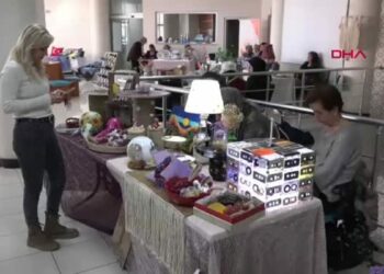 Samsun’da çöpe gidecek atıklar kadınların elinde sanata dönüştü