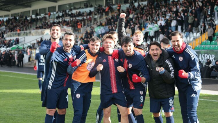 Altınordu evinde Ankaraspor'la oynuyor