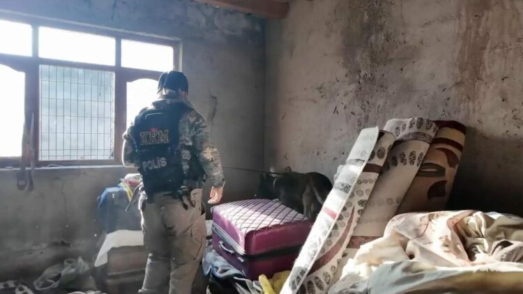 Iğdır'da 'torbacı' operasyonunda 9 tutuklama