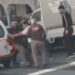 Kağıthane’de iki sürücünün bıçaklı yol verme kavgası kamerada