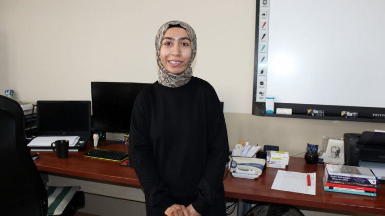 Serebral palsi hastası Fatma'nın eğitim aşkı