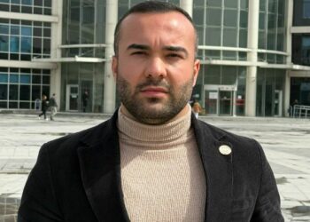 Eski eşinin nafaka davasında avukata hakaret eden sanığa 10 ay hapis