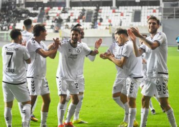 Altay kritik maçta İzmir Çoruhlu'yu ağırlıyor