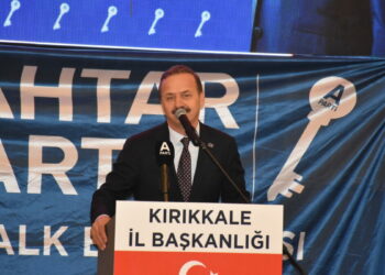 Ağıralioğlu, Kırıkkale'de partililerle buluştu
