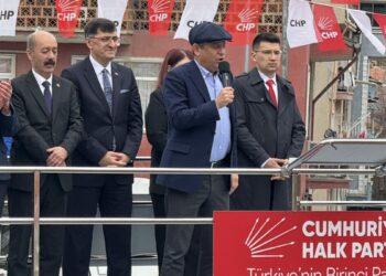 Özel: Cesaretin varsa vatandaşın önüne sandığı koyalım