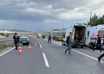 Nevşehir’de TIR’la çarpışan otomobildeki çocuk öldü, anne ve baba yaralandı