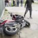 Otomobille çarpışan motosikletin sürücüsü öldü