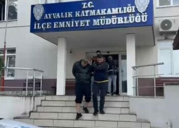 Balıkesir'de 37 kaçak göçmen yakalandı, 6 organizatör şüphelisi tutuklandı