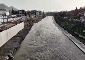 Asi Nehri’nde ıslah ve çevre düzenleme çalışmaları sürüyor