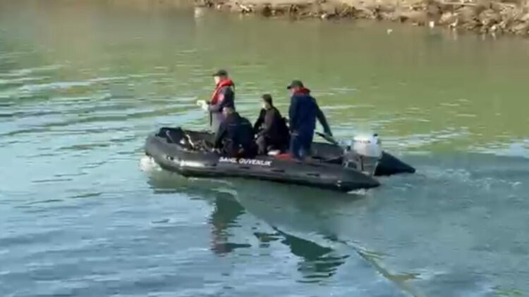 Berdan Çayı'nda kaybolan Batu’yu arama çalışmaları 3'üncü gününde