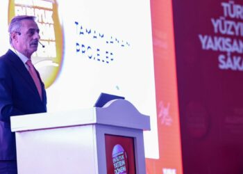 Sakarya Büyükşehir Belediye Başkanı Alemdar, 2 yılda gerçekleştirilen projeleri anlattı