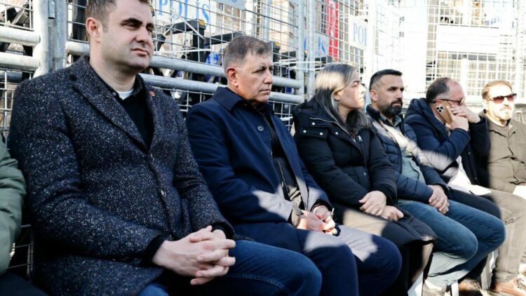 Meslek Fabrikası'nda eylem 2'nci gününde