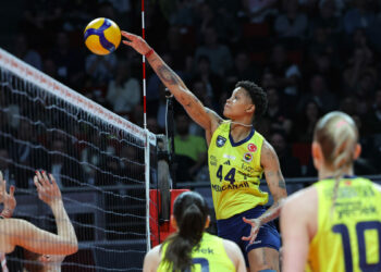 Fenerbahçe Medicana - VakıfBank: 0-3