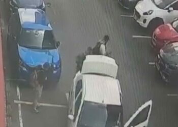 İsrail Konsolosluğu önündeki çatışma; şüphelilerin saldırı öncesi hazırlığı kamerada