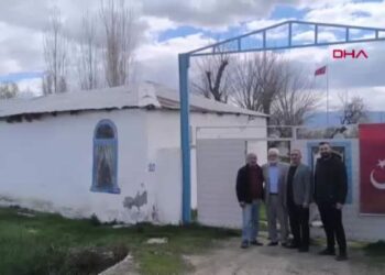 Gurbetçinin tarihi eserlerden oluşan ‘Ata Ocağı Tebriz Otağı’