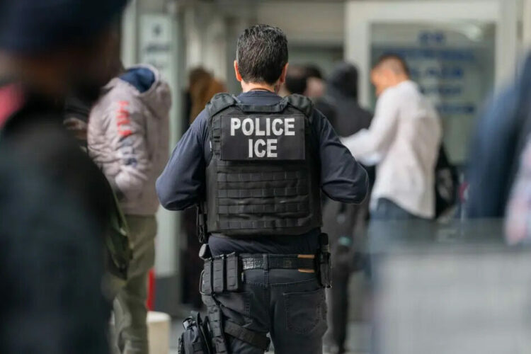 ABD'de ICE ekiplerinin operasyonunda bir kişi yaralandı