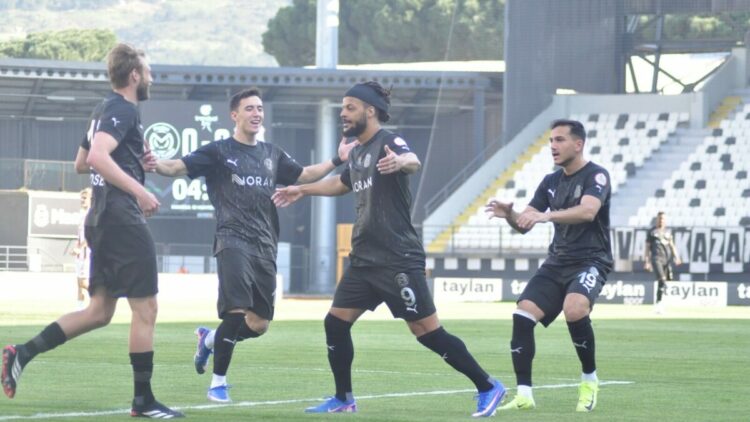 Manisa FK gönül aldı