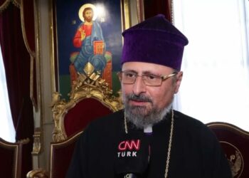 Türkiye Ermenileri Patriği Maşalyan: Bu günlerde bütün dinlerin bayramları biraz gölgelenmiş geçiyor