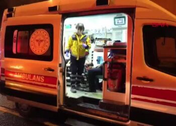 Bolu Dağı Tüneli'nde TIR otomobile çarptı: 5 yaralı